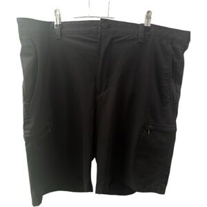 Izod Black Men's Cargo Shorts - Zip Pocket Utility